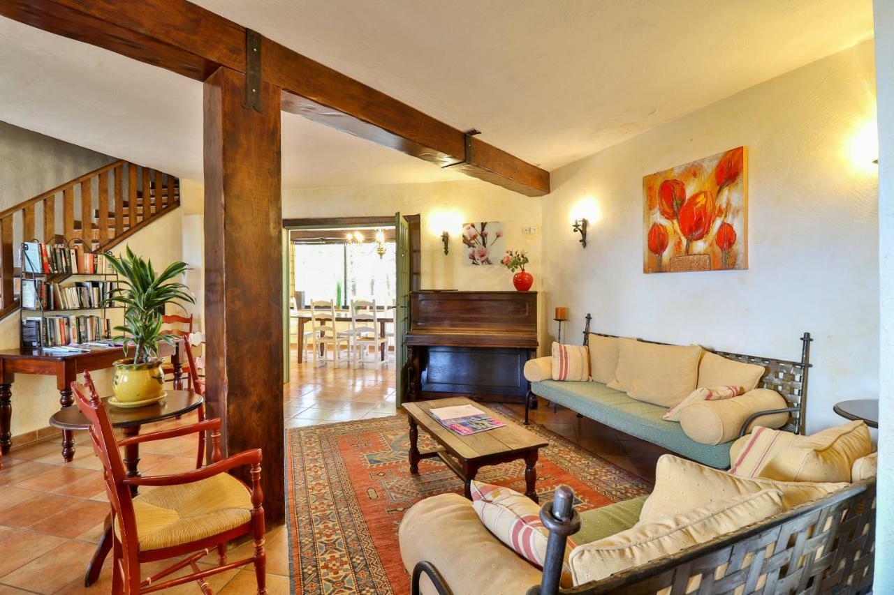 L'Estirado Des Adrets Hotel Les Adrets-de-l'Esterel Kültér fotó